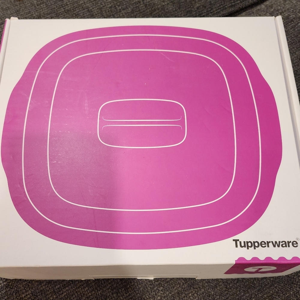 New Tupperware MicroPro Grill - Picture 3 of 15